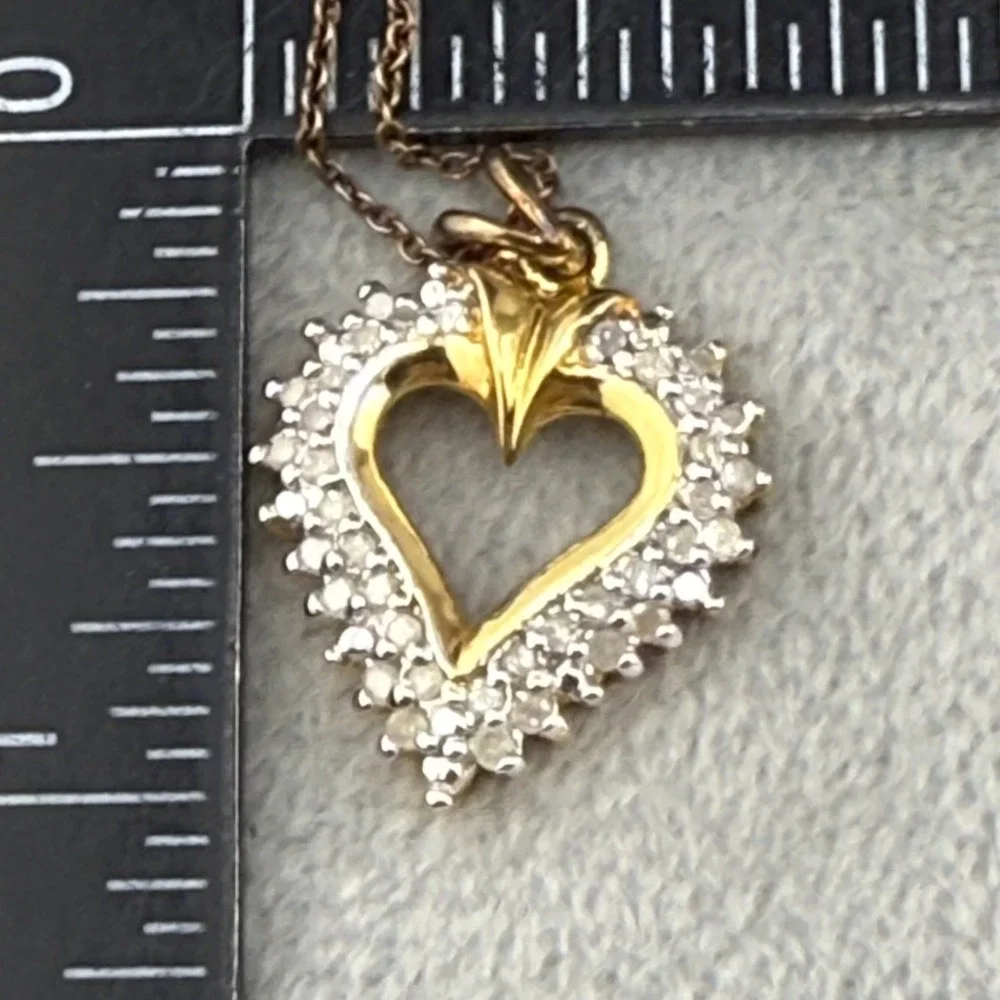 Vintage Robert Seeman Heart Necklace Gold Rhinestone Signed 18